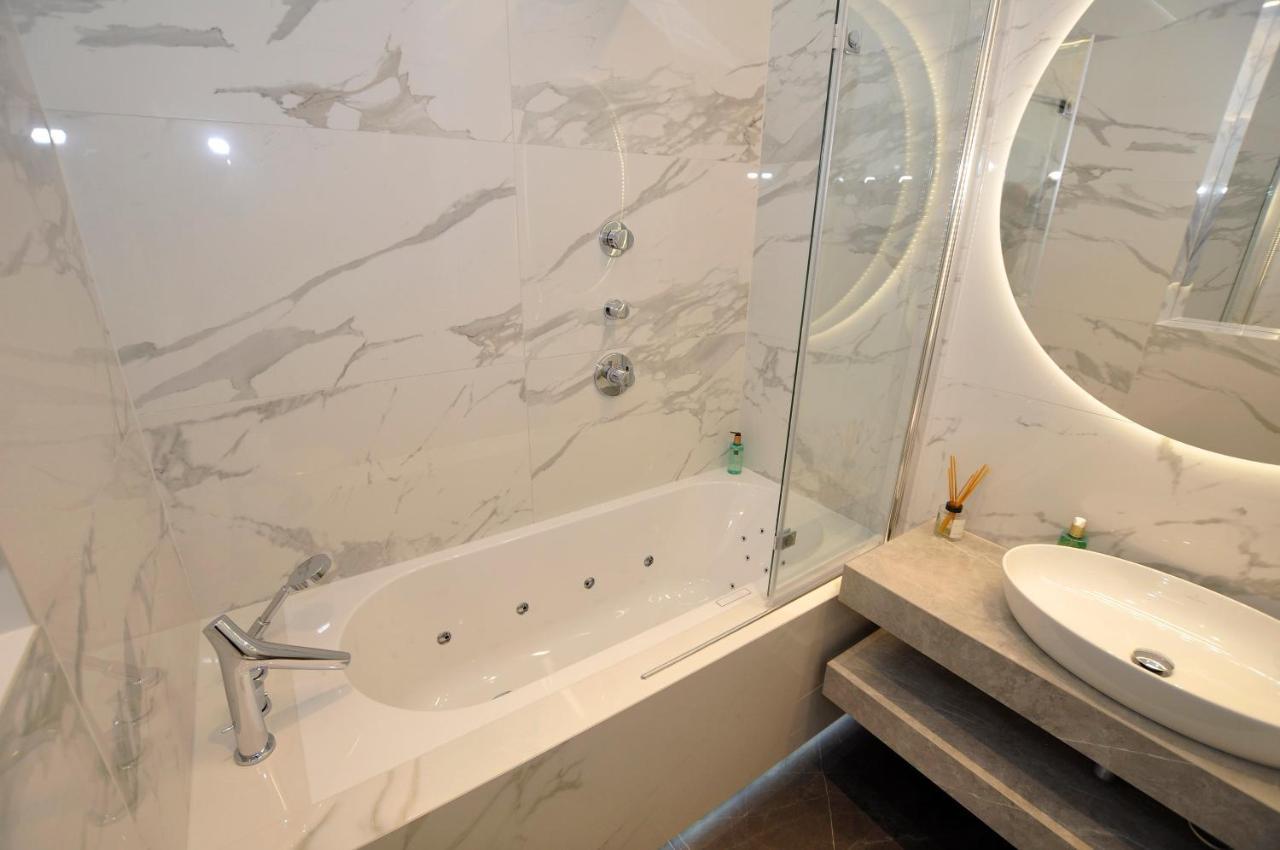 Fortuna Luxury Rooms 1 スプリト エクステリア 写真