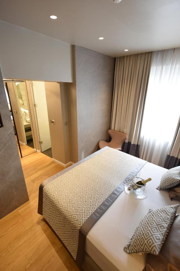 Fortuna Luxury Rooms 1 スプリト エクステリア 写真