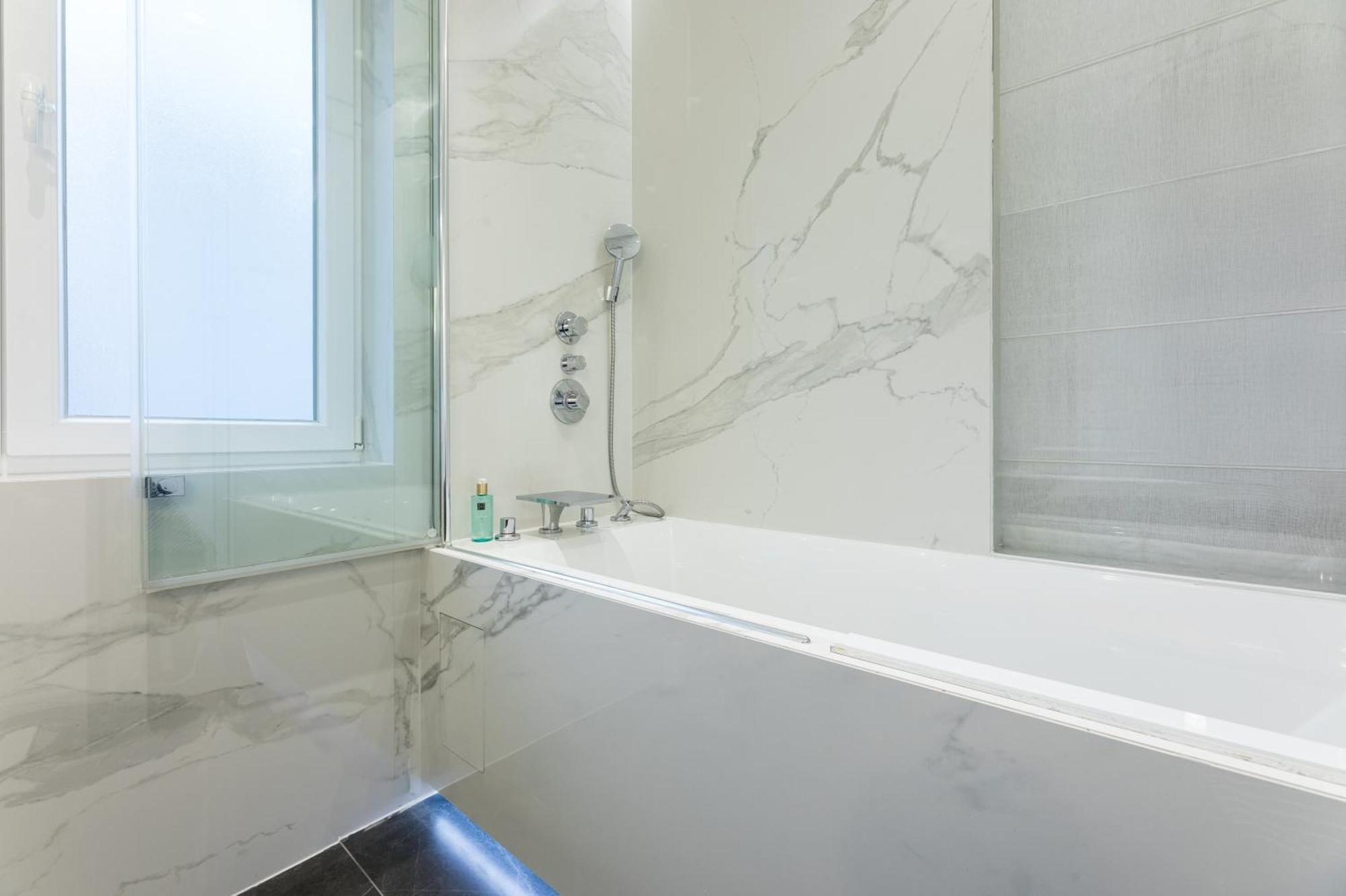 Fortuna Luxury Rooms 1 スプリト エクステリア 写真